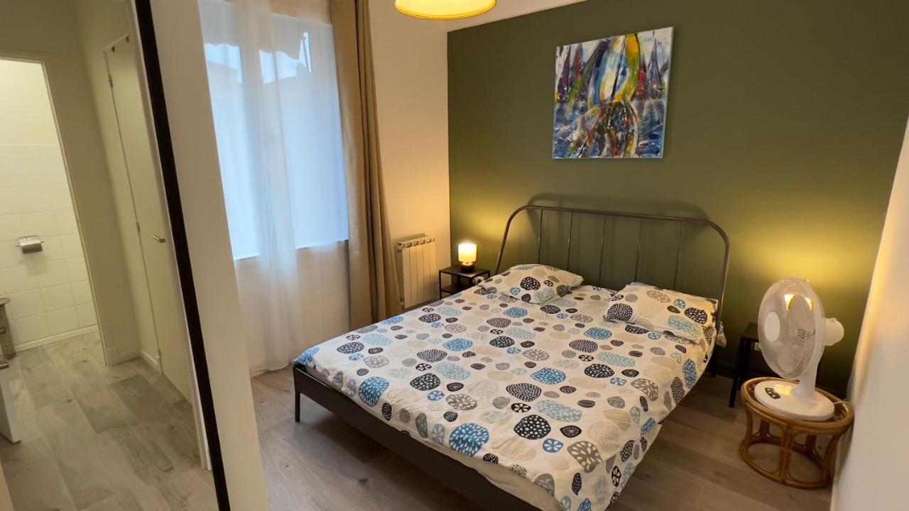 ESCALE MARSEILLAISE, Grand T2 calme, près du Vieux Port pour 2 a 4 personnes, NETTOYAGE RIGOUREUX Appartamento Marsiglia Esterno foto