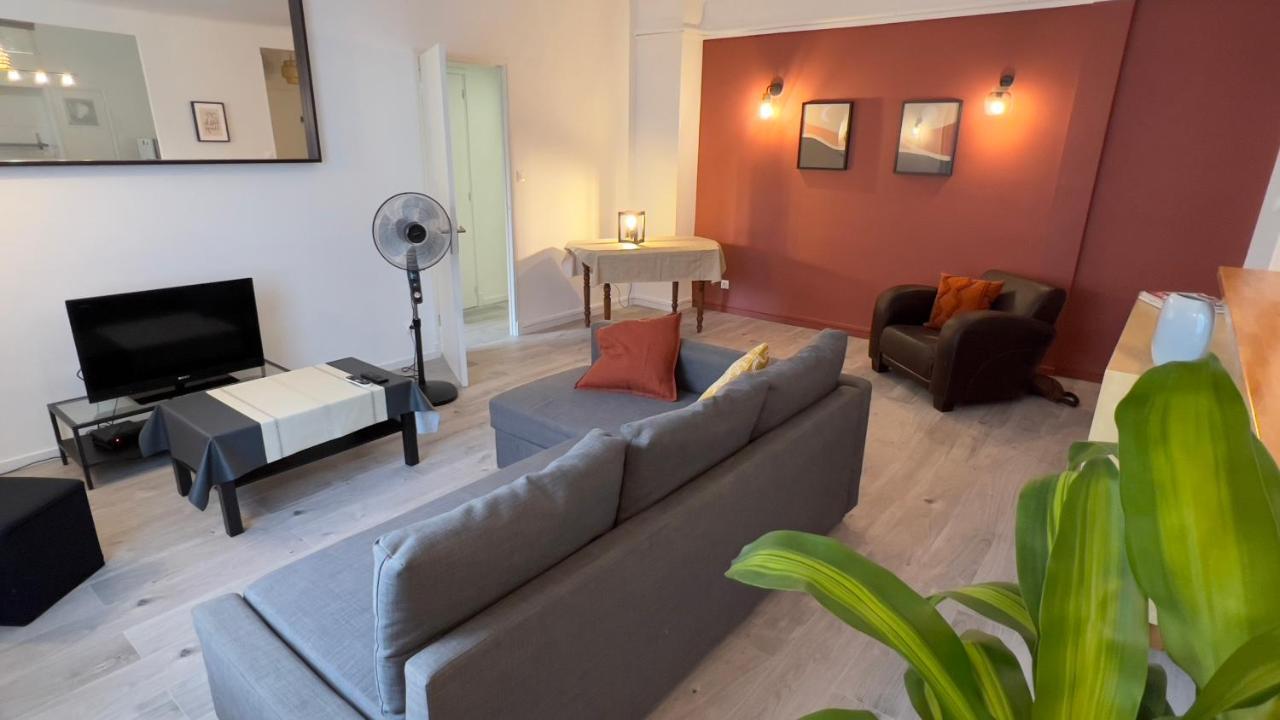 ESCALE MARSEILLAISE, Grand T2 calme, près du Vieux Port pour 2 a 4 personnes, NETTOYAGE RIGOUREUX Appartamento Marsiglia Esterno foto